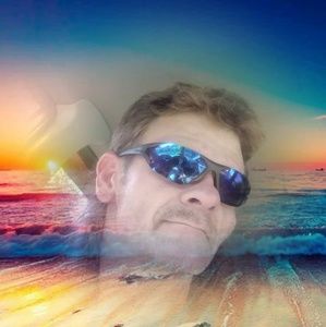 Meet your Posher, Ray